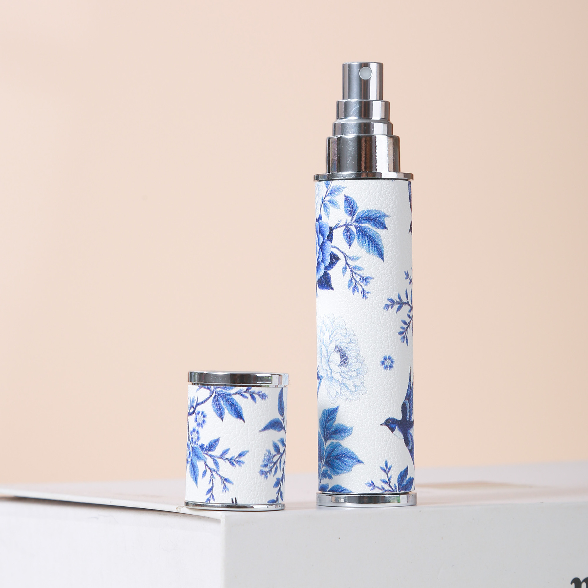 Perfume Fragrance World Qahwa - 10ML Travel Spray Bottle Porcelain Leather