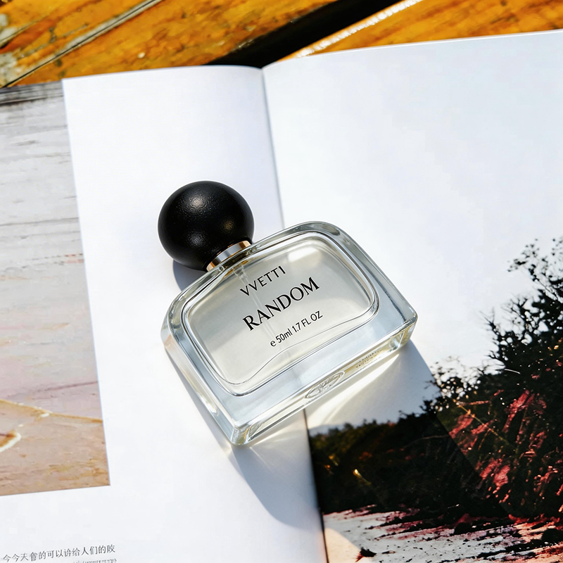 Paper&Ink Slightly Woody Flora - огляд і ціна Fragrance Library Perfume